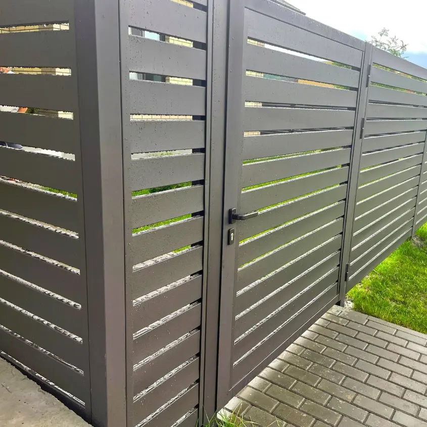 Фото 5 забор жалюзи-ранчо RAL8019 Темный Шоколад