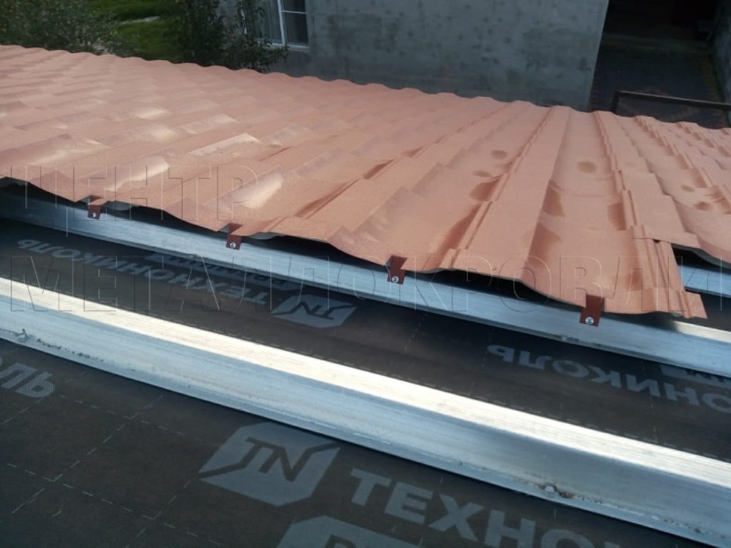 Металлочерепица Геркулес 8004 терракотовый Стальной Бархат от Центра Металлокровли в Новосибирске