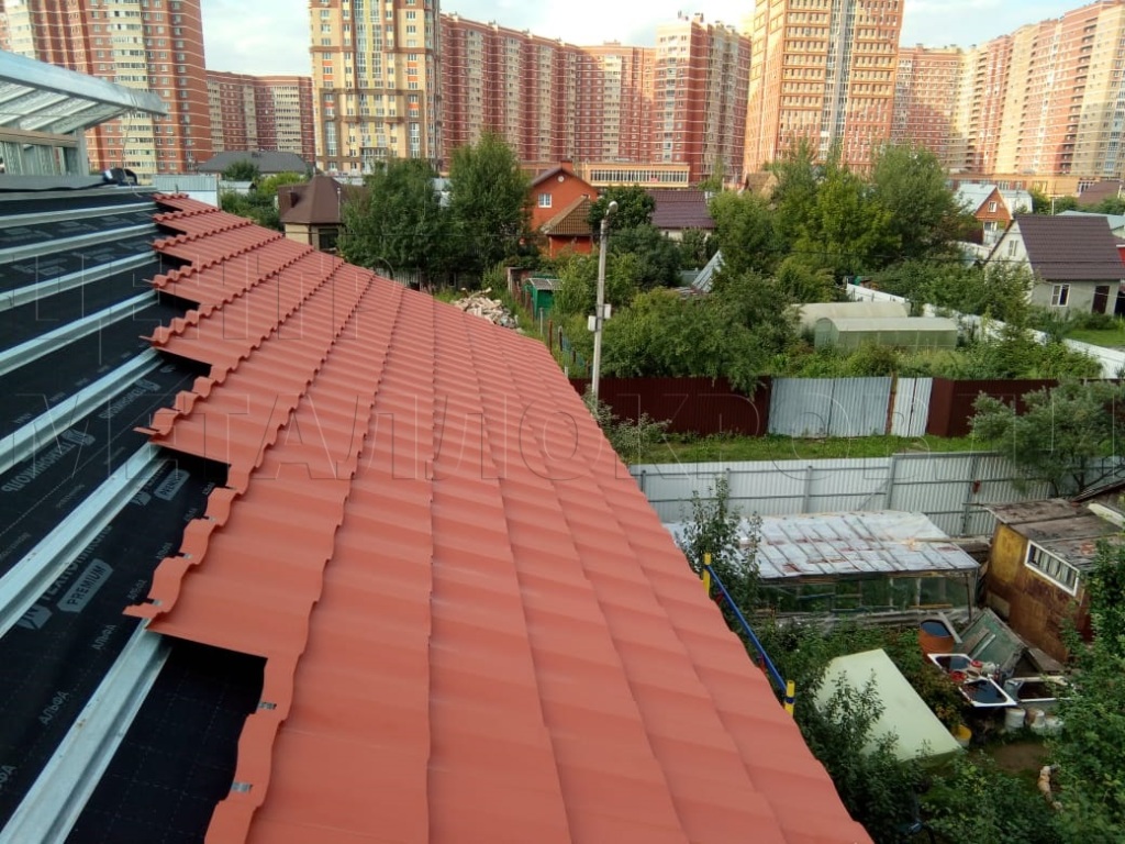 Металлочерепица Геркулес 8004 терракотовый Стальной Бархат от Центра Металокровли в Новосибирске