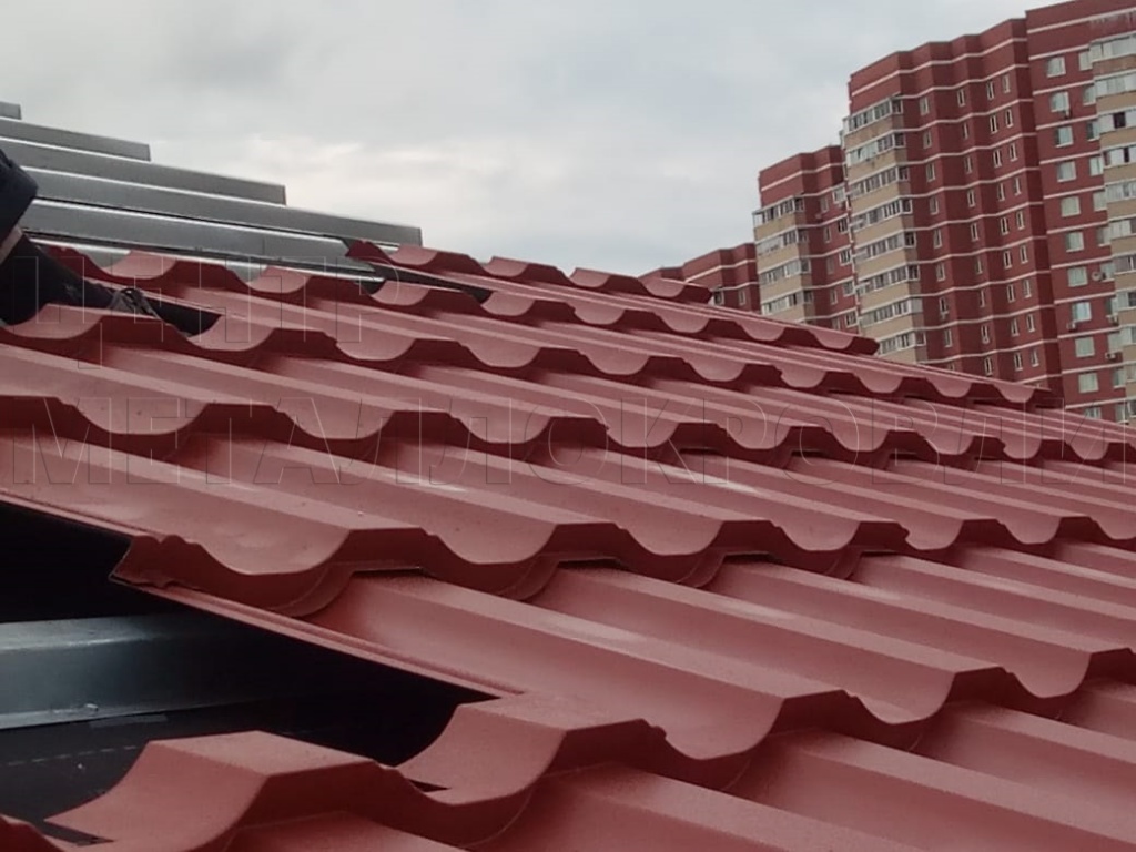 Металлочерепица Геркулес 8004 терракотовый Стальной Бархат от Центра Металлокровли в Новосибирске